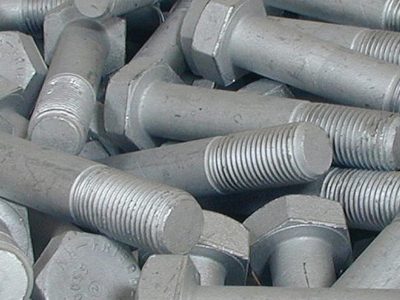 galvanizing-small-components-2-700x441-1